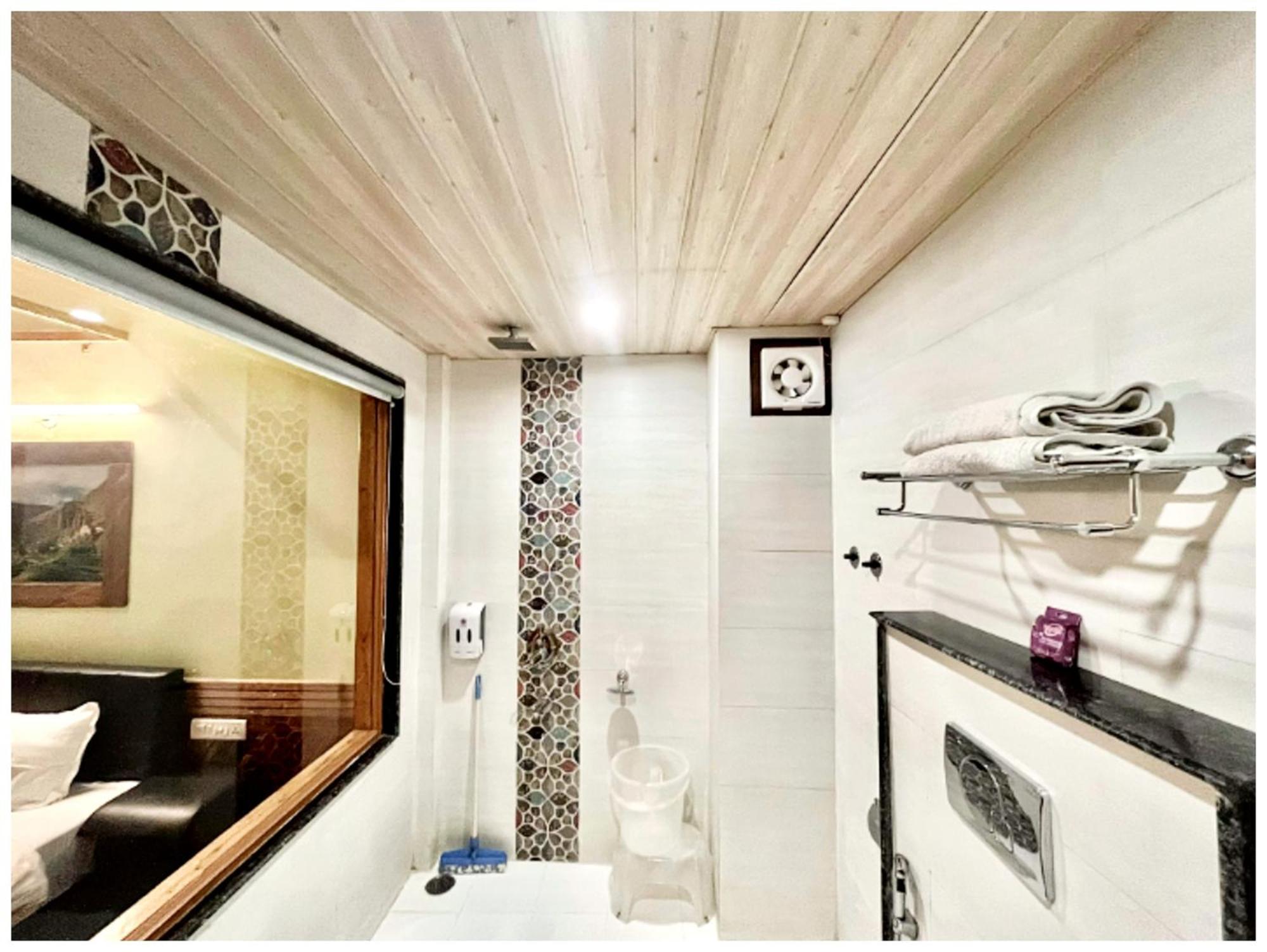 Manali Hotel T H E - B D - R E S O R T - Free Parking - Jungle Safari And Restaurant Facilities -Luxury & Spacious Room - Best Premium Hotel In Manali Esterno foto
